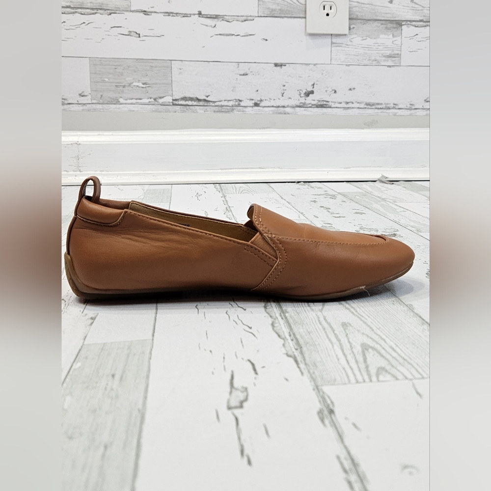 Talbots Womens Tan Brown Leather Driving Loafers Slip On Flats Size 6.5M